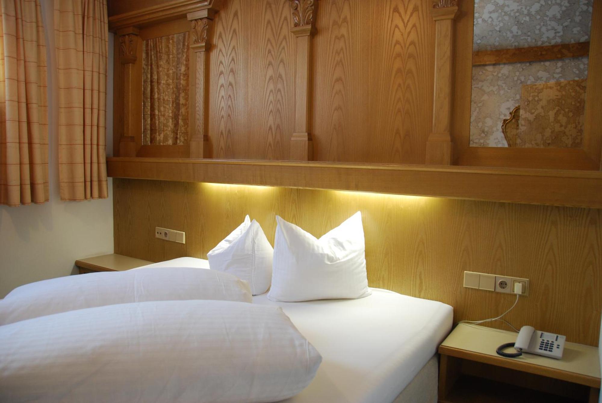 Alpenhotel Regina Nauders Szoba fotó